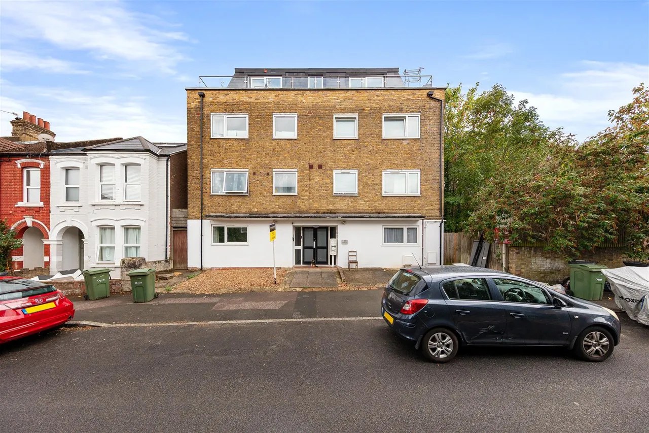 Darlington Road, London, photo 4