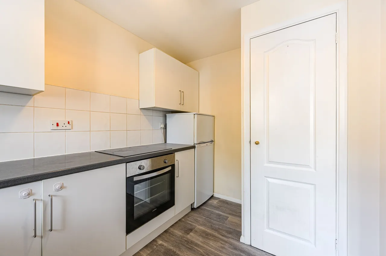 12 Crofters Court, Croft Street, London, photo 10