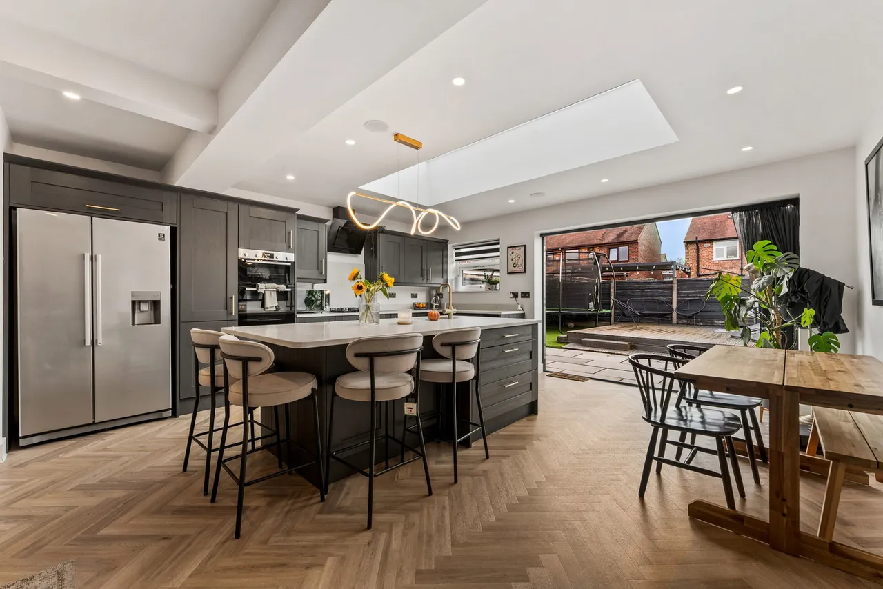 Radnor Avenue, Dane Bank, photo 9