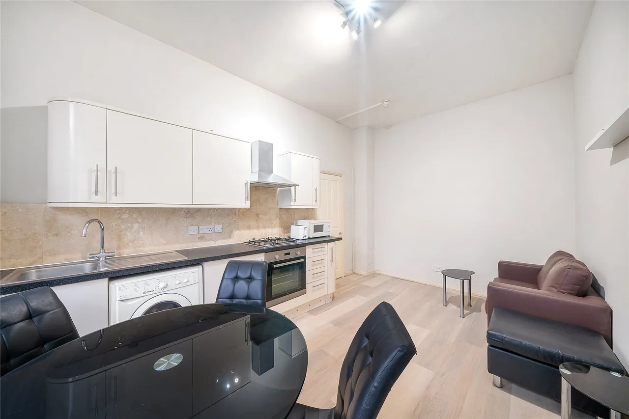 Aldrington Road, London, SW16, photo 3