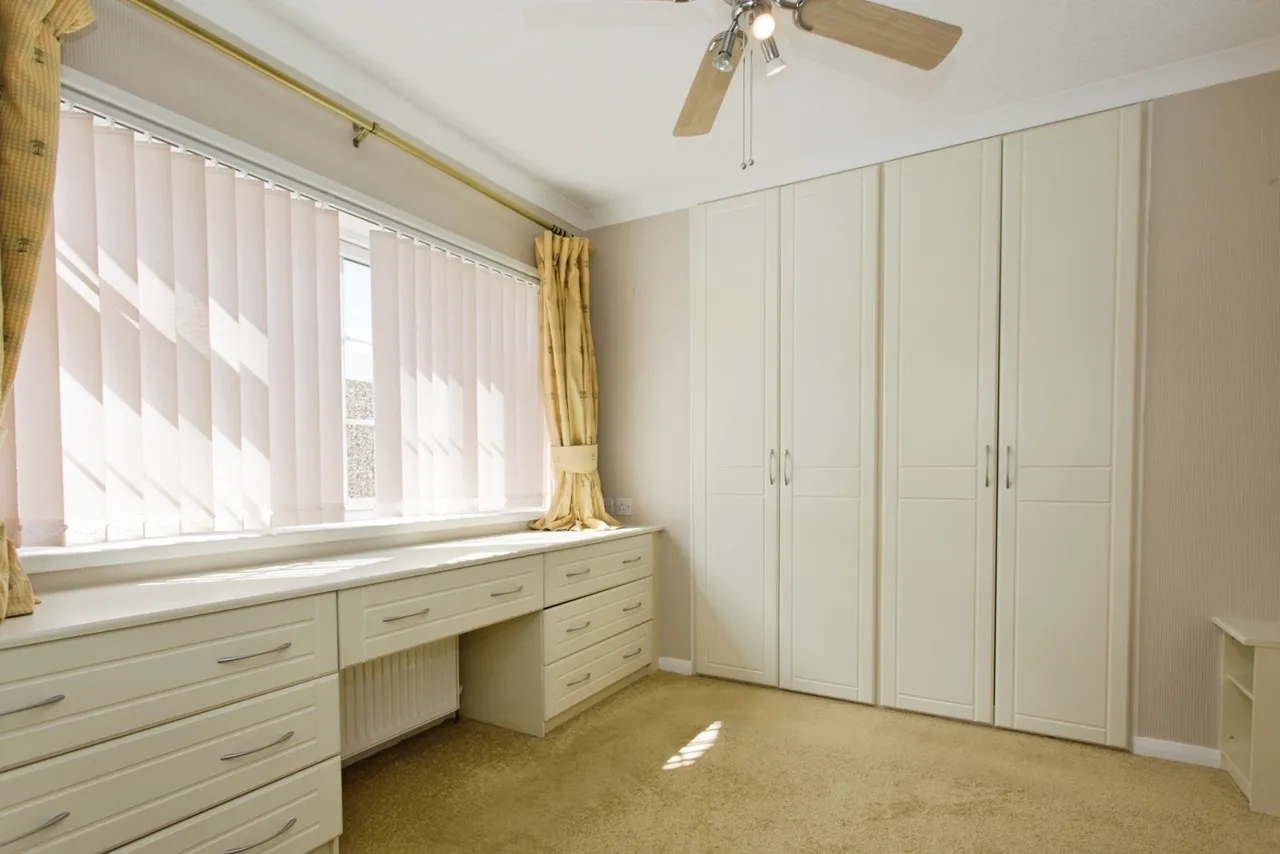 The Firs, Fulbourn Old Drift, CB1, photo 9