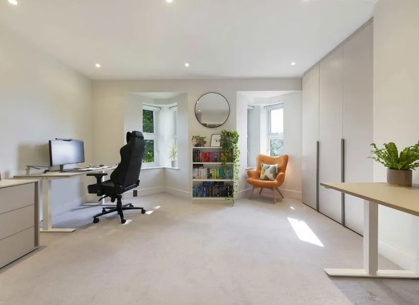 Calshot Way, Enfield, EN2, photo 5