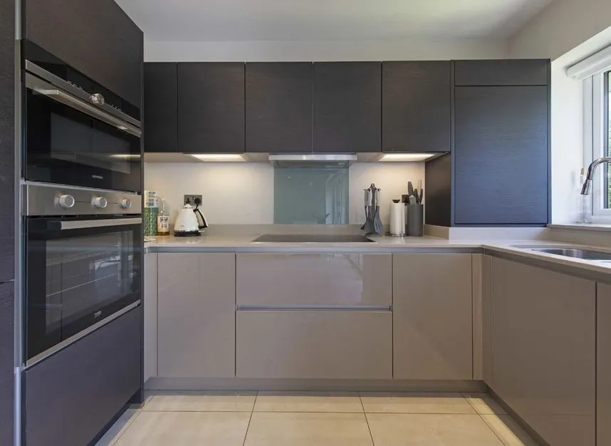 Calshot Way, Enfield, EN2, photo 3