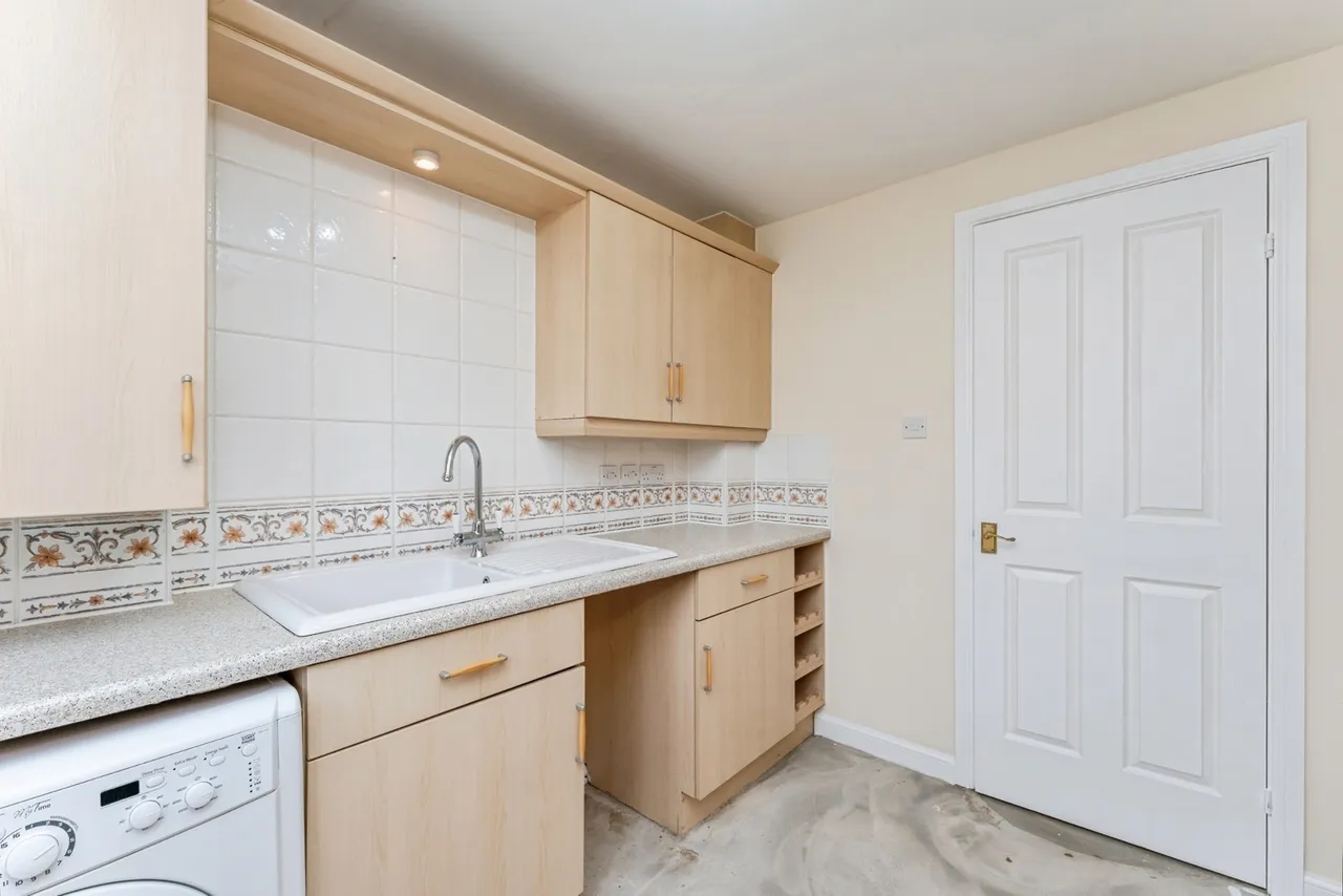 Thomas Brassey Close, Chester, CH2, photo 9