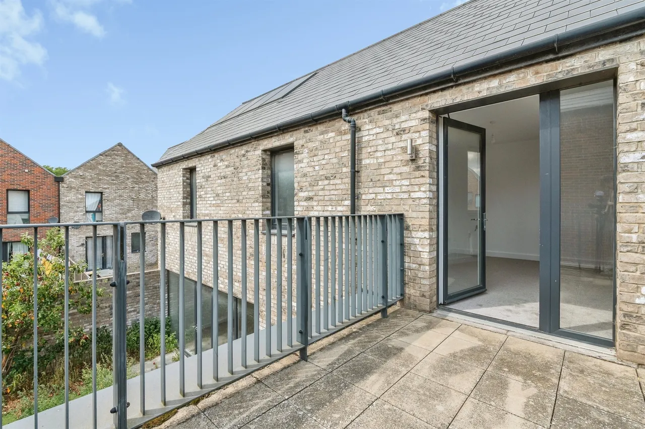 Queen Elizabeth Place, Tilbury, photo 11
