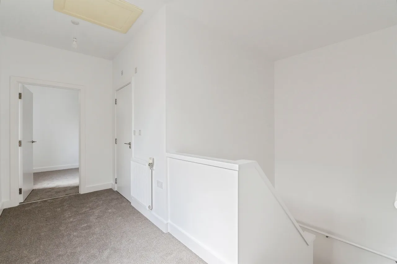 Queen Elizabeth Place, Tilbury, photo 8