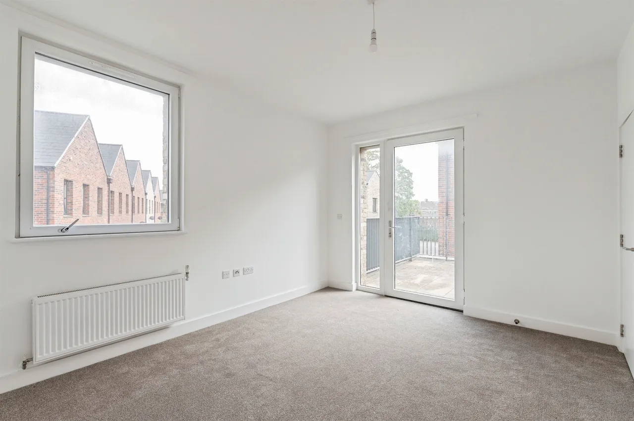 Queen Elizabeth Place, Tilbury, photo 9