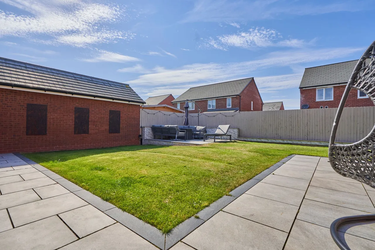 Oak Green Road, Lowton, Warrington, WA3 2UH, photo 4