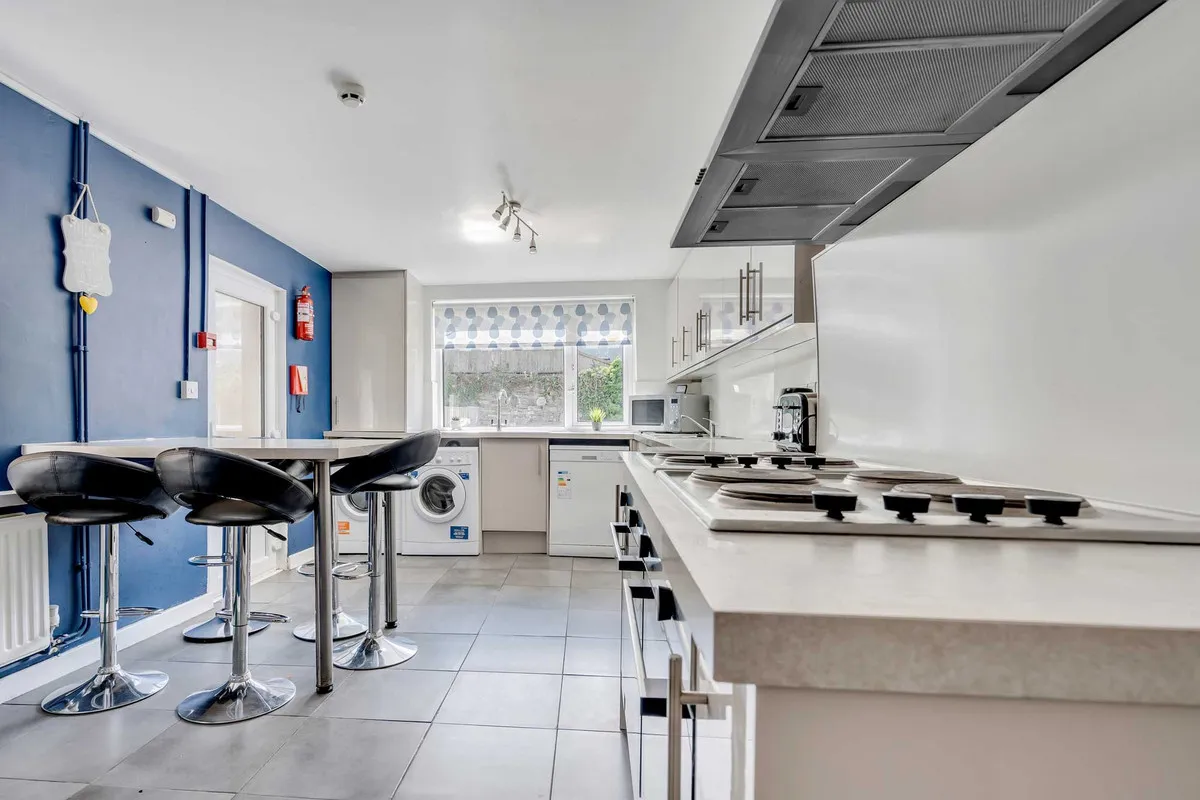 Sketty Road, Swansea, SA2, photo 17