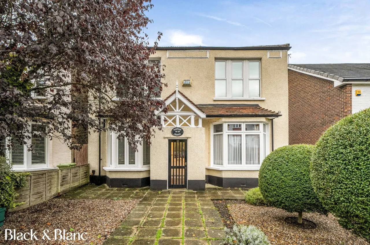 2 bed flat for sale, Farnaby Road, Bromley, BR1