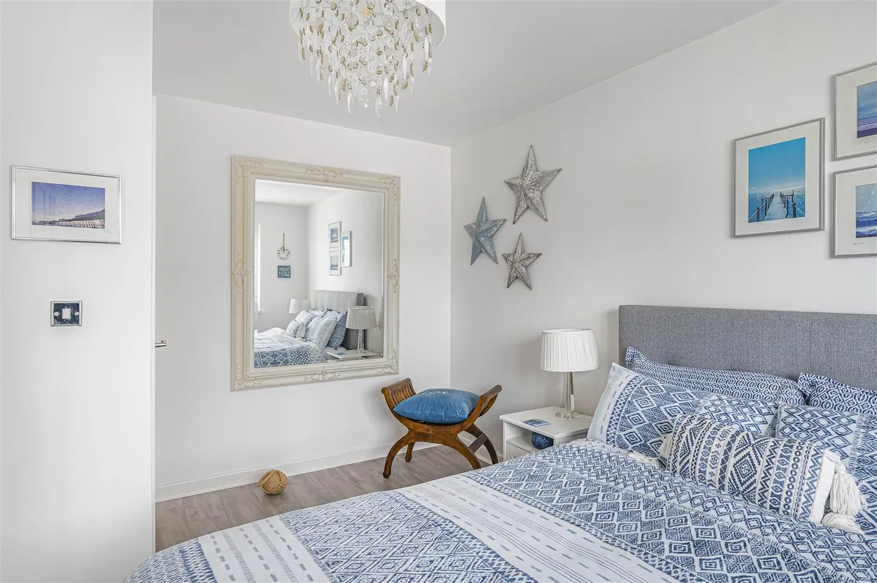 Roderick Avenue, Peacehaven, photo 53
