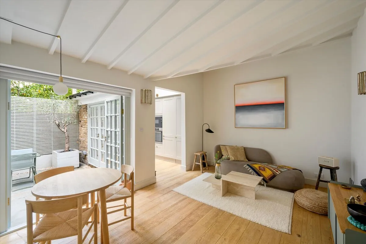 2 bed flat for sale, Ladbroke Grove, Notting Hill, W11