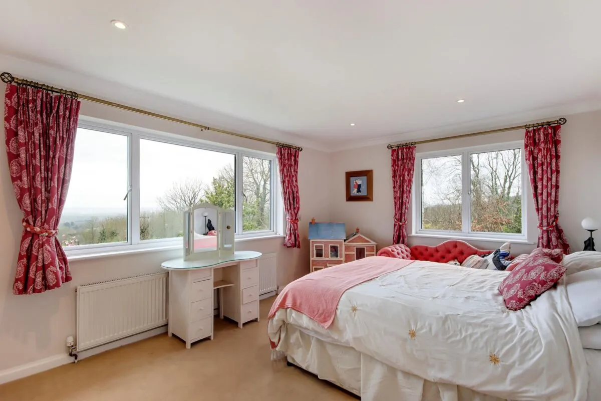 Hunton Hill, Hunton, ME15, photo 11