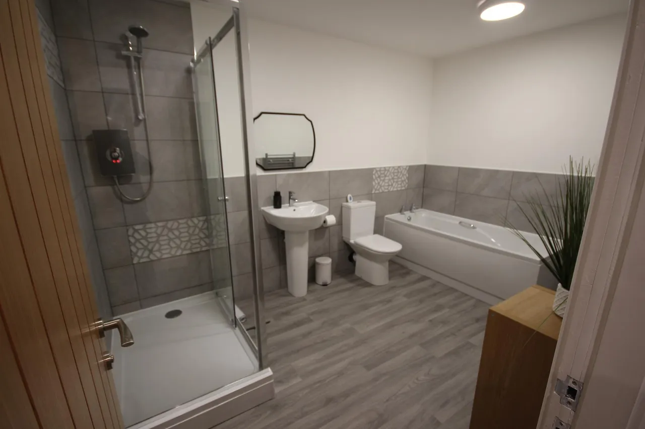 Horninglow Street, Burton upon Trent, DE14, photo 3