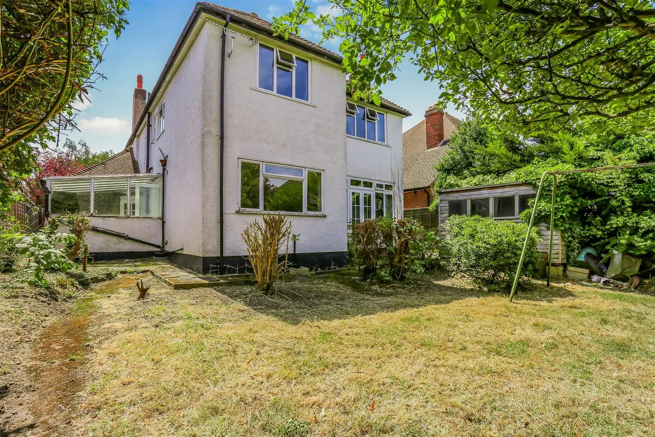 Arundel Avenue, Ewell, KT17 2RN, photo 14