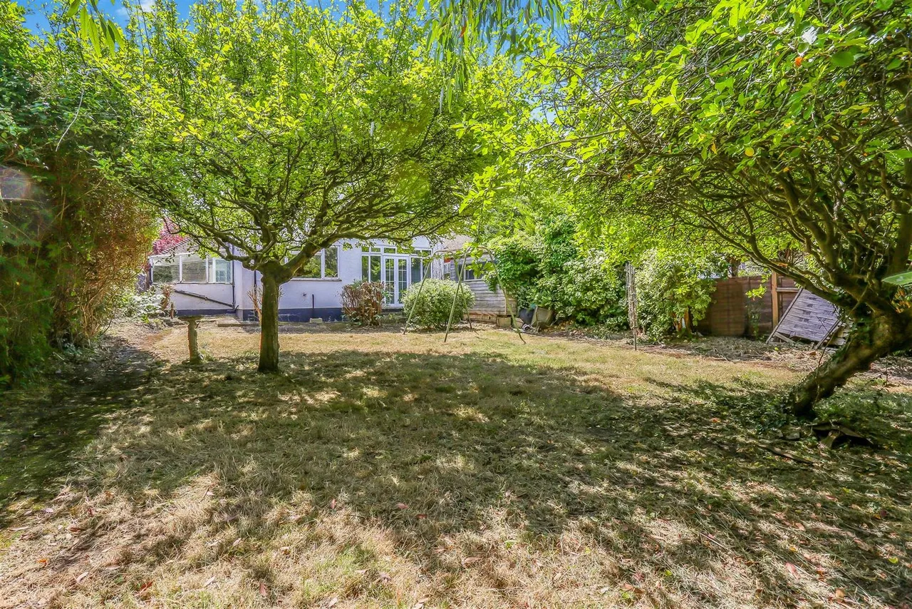 Arundel Avenue, Ewell, KT17 2RN, photo 15