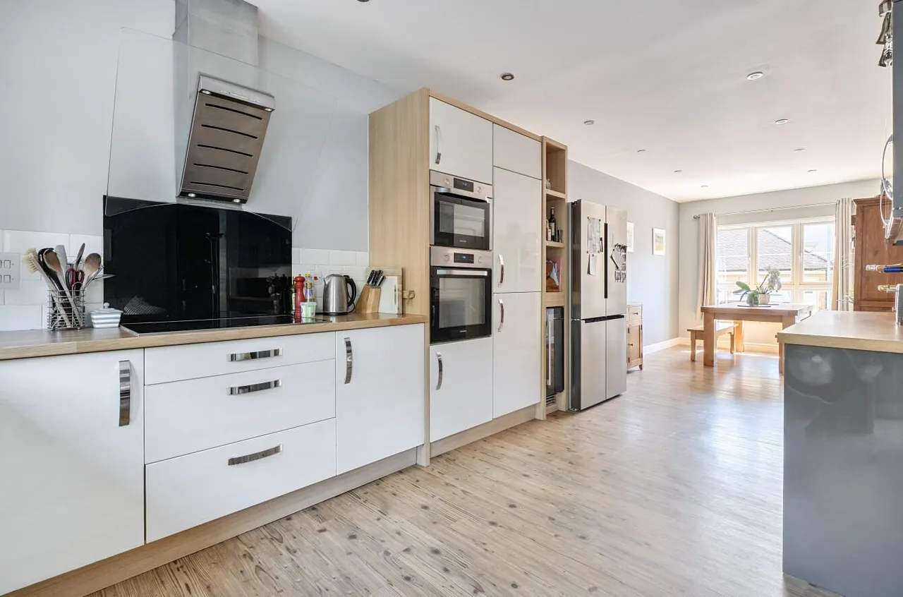 Brooke Close, Malmesbury, SN16, photo 4