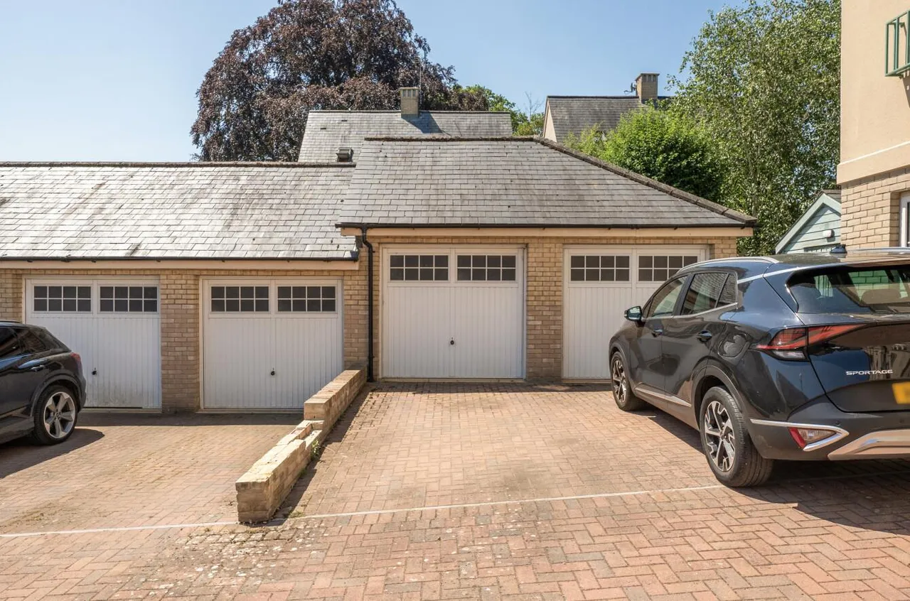 Brooke Close, Malmesbury, SN16, photo 16