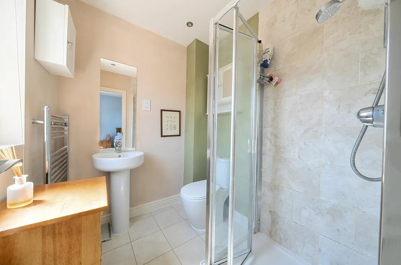Brooke Close, Malmesbury, SN16, photo 9