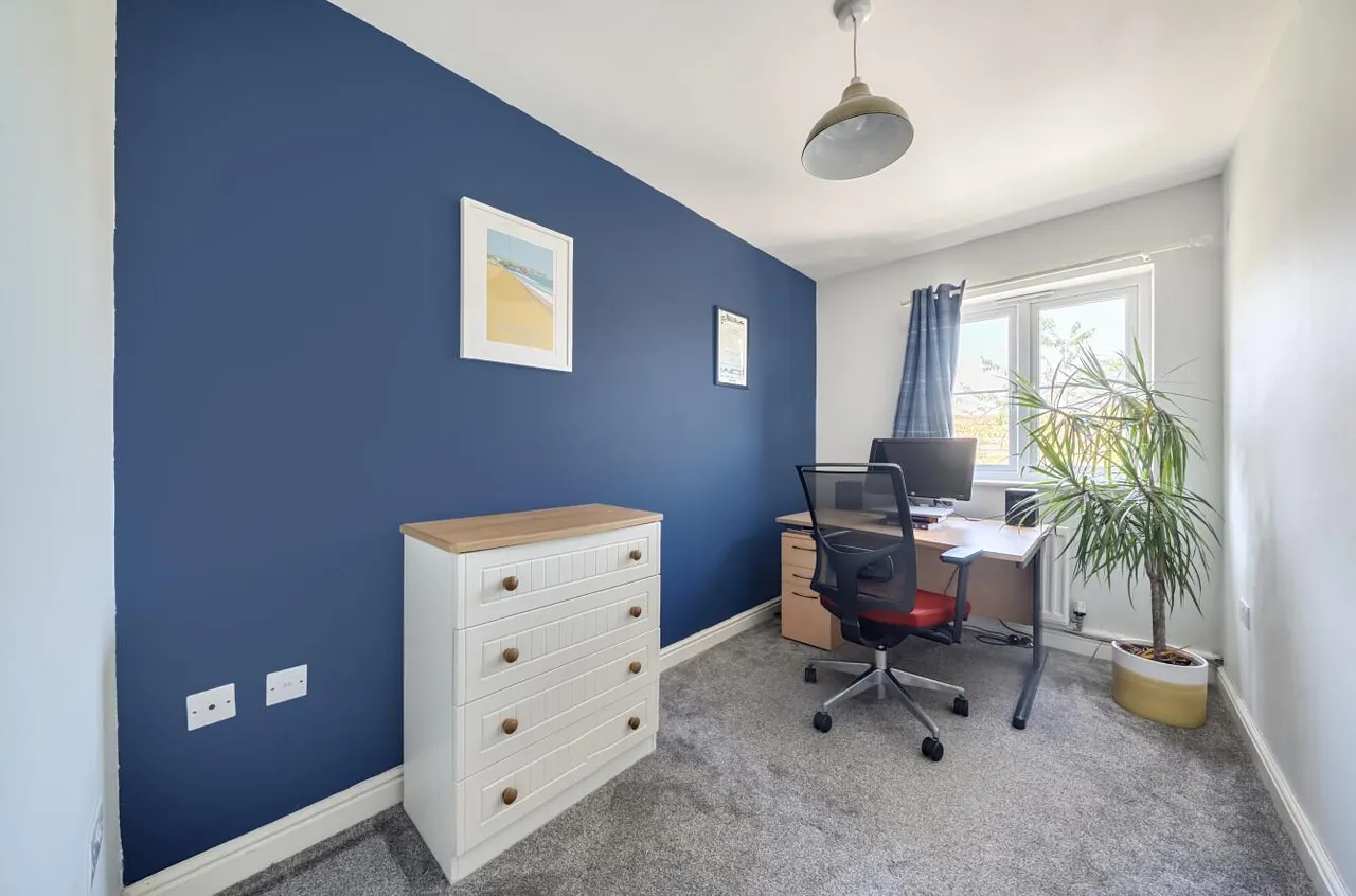 Brooke Close, Malmesbury, SN16, photo 12
