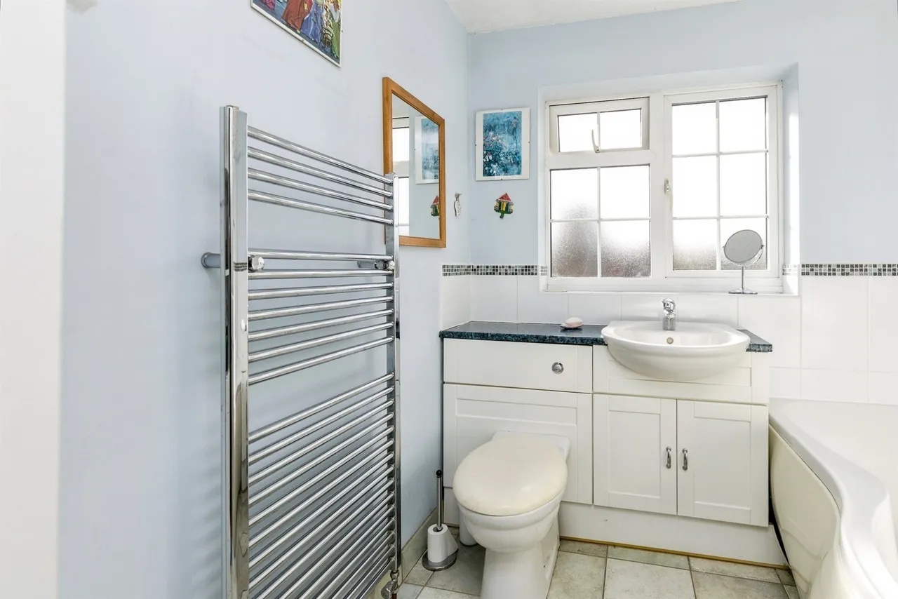 Copestake Drive, Burgess Hill, RH15, photo 16
