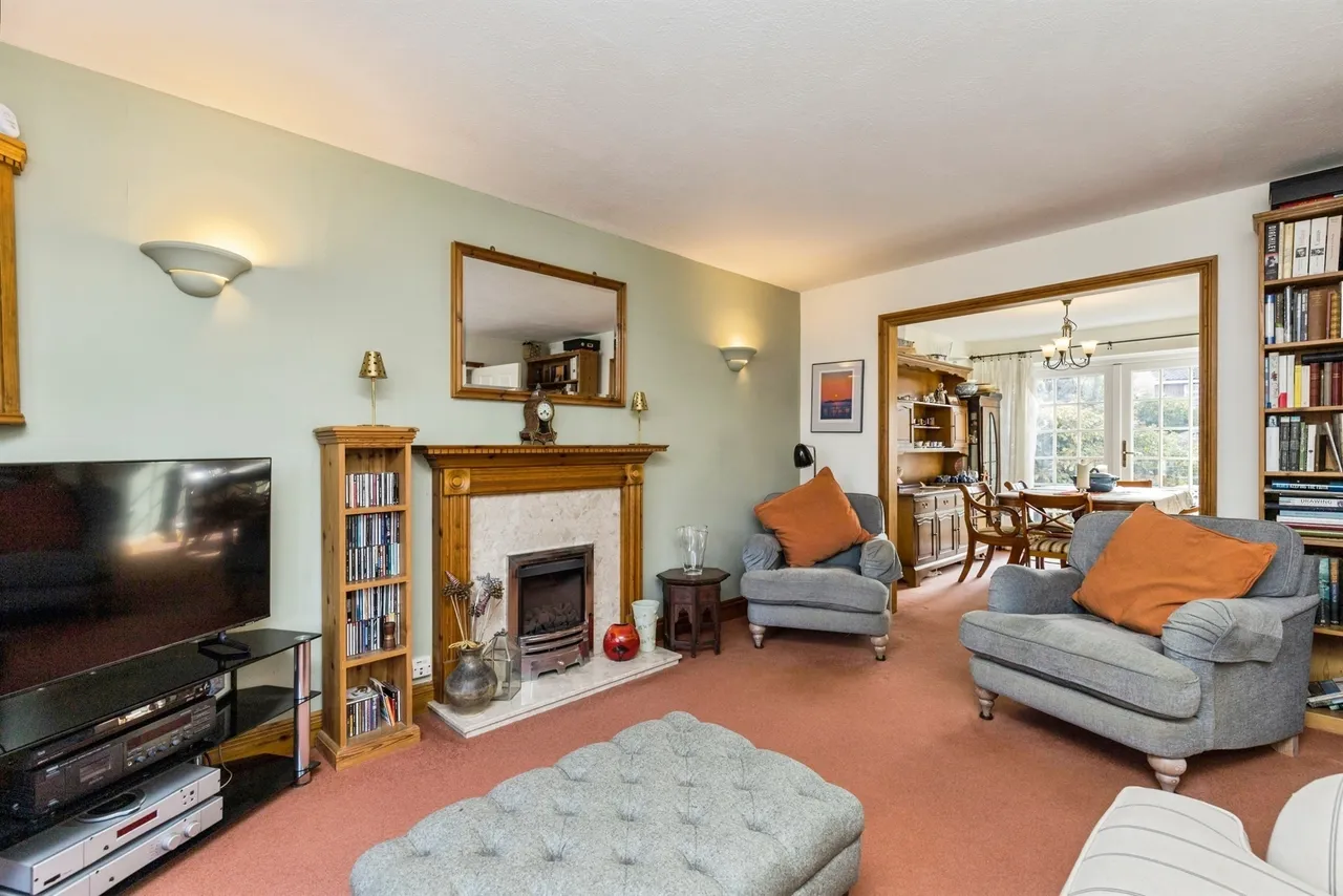 Copestake Drive, Burgess Hill, RH15, photo 5