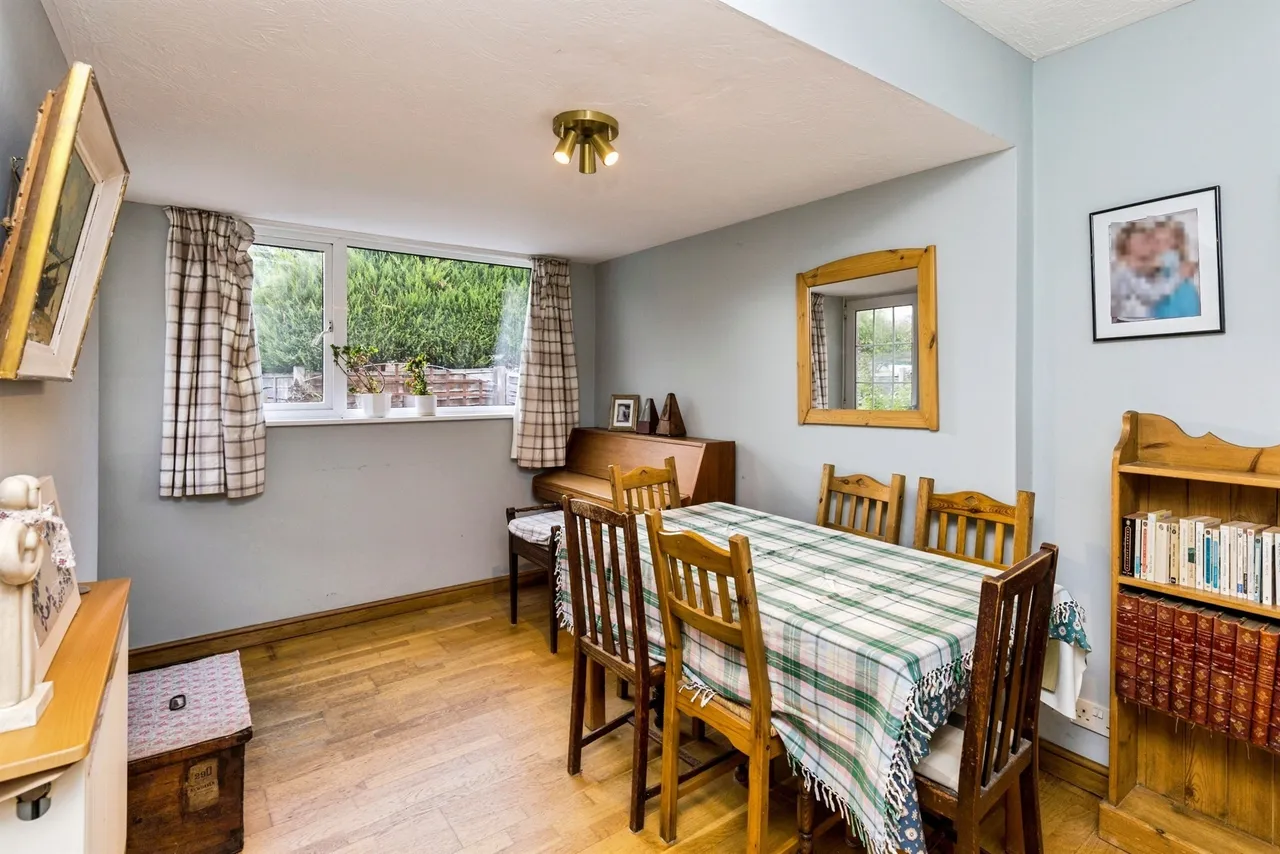 Copestake Drive, Burgess Hill, RH15, photo 7