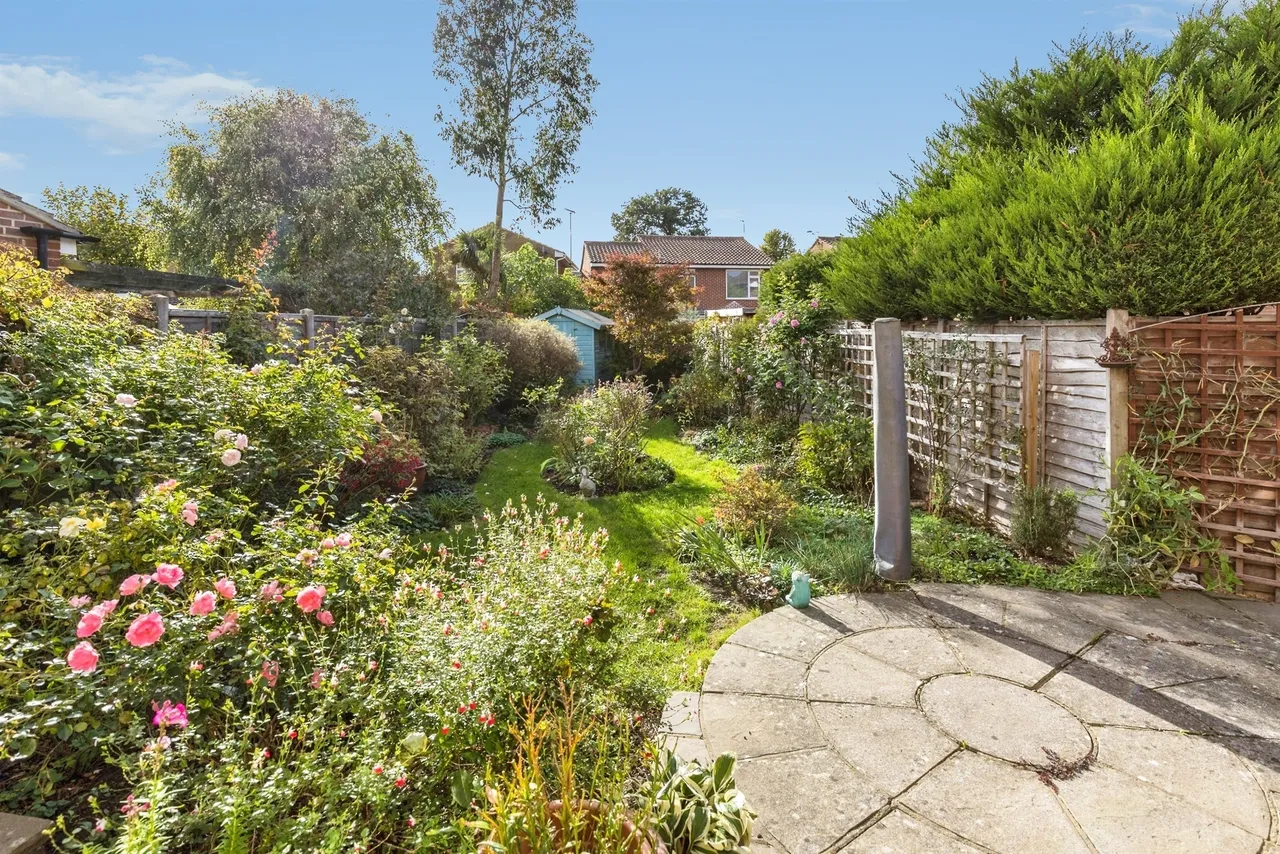 Copestake Drive, Burgess Hill, RH15, photo 18