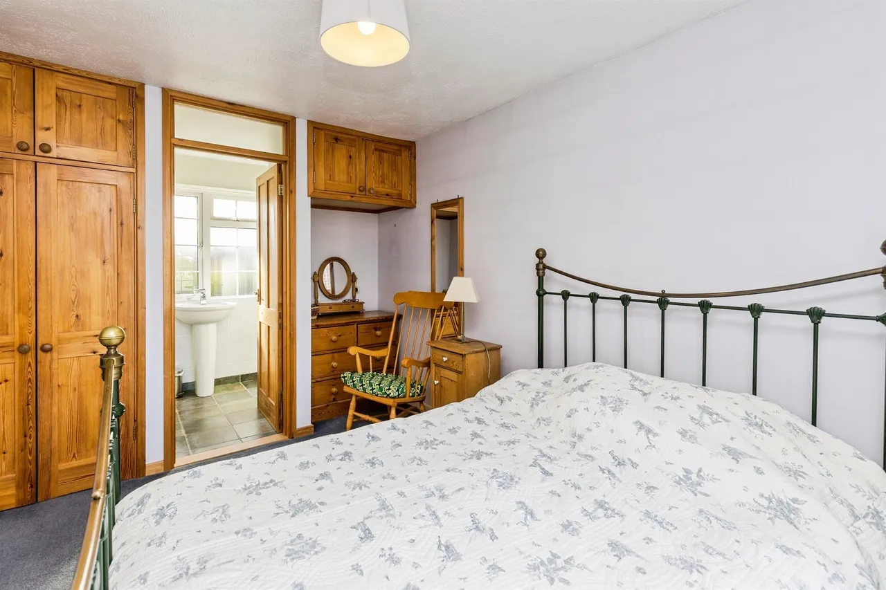 Copestake Drive, Burgess Hill, RH15, photo 11