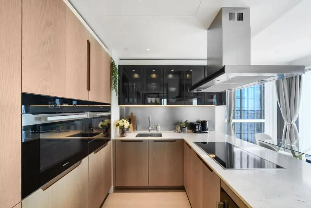 Nine Elms Lane, SW8, photo 7