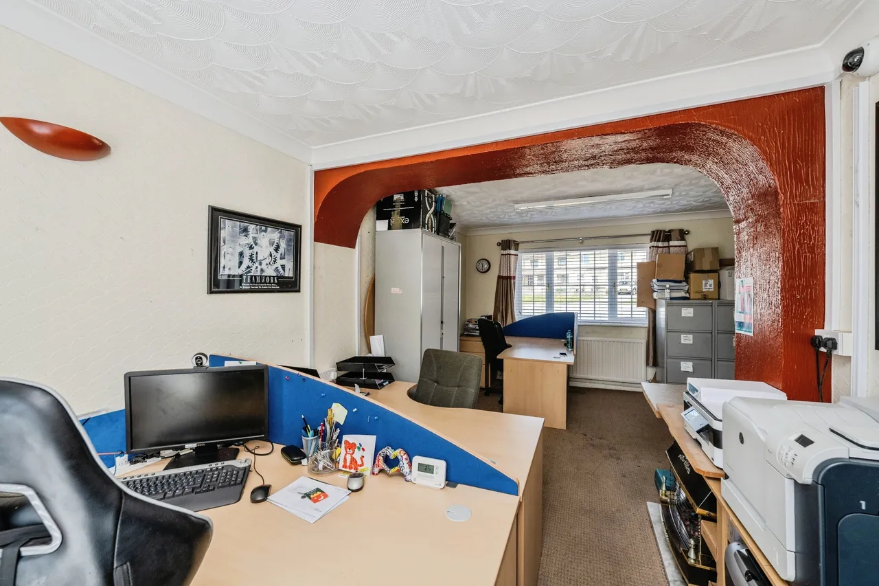Brynawelon, Llanelli, photo 6