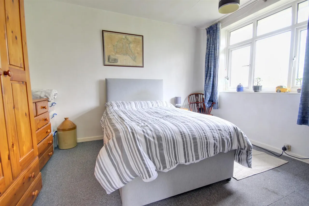 Woodlands Drive, Beverley, photo 10
