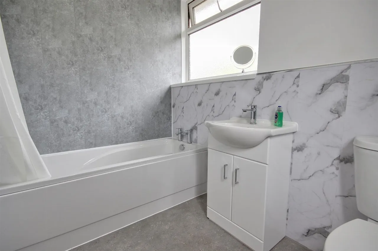 Woodlands Drive, Beverley, photo 9