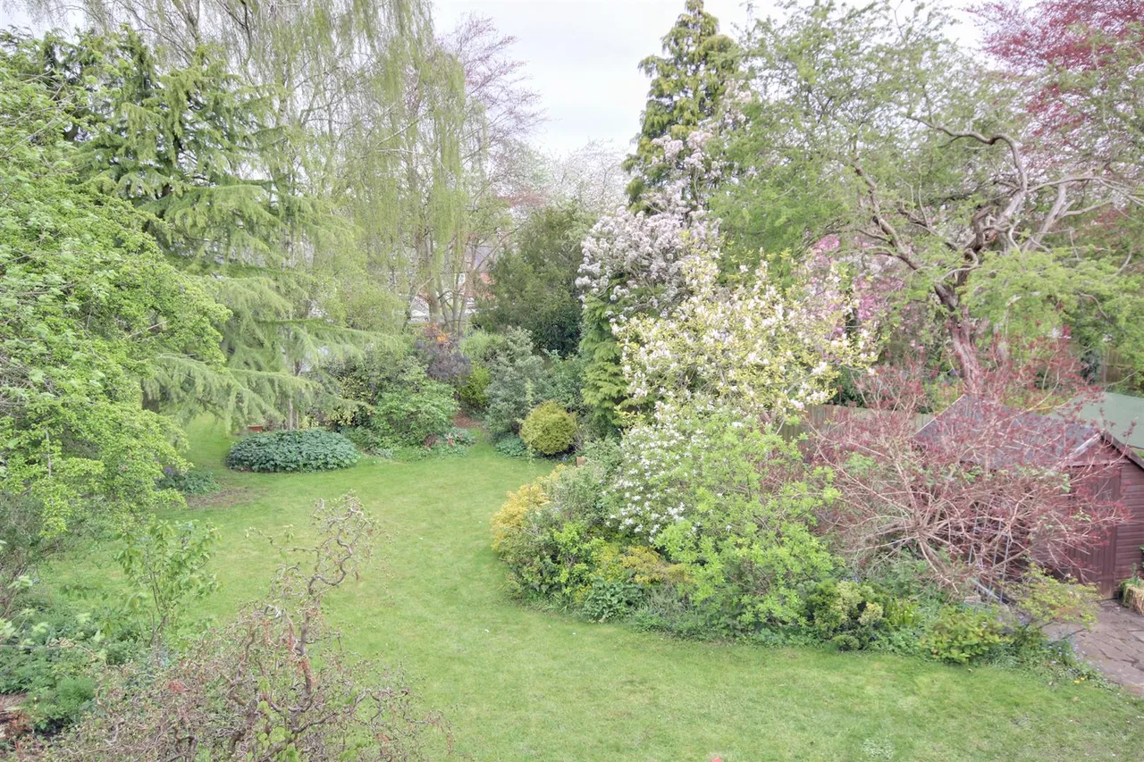 Woodlands Drive, Beverley, photo 13