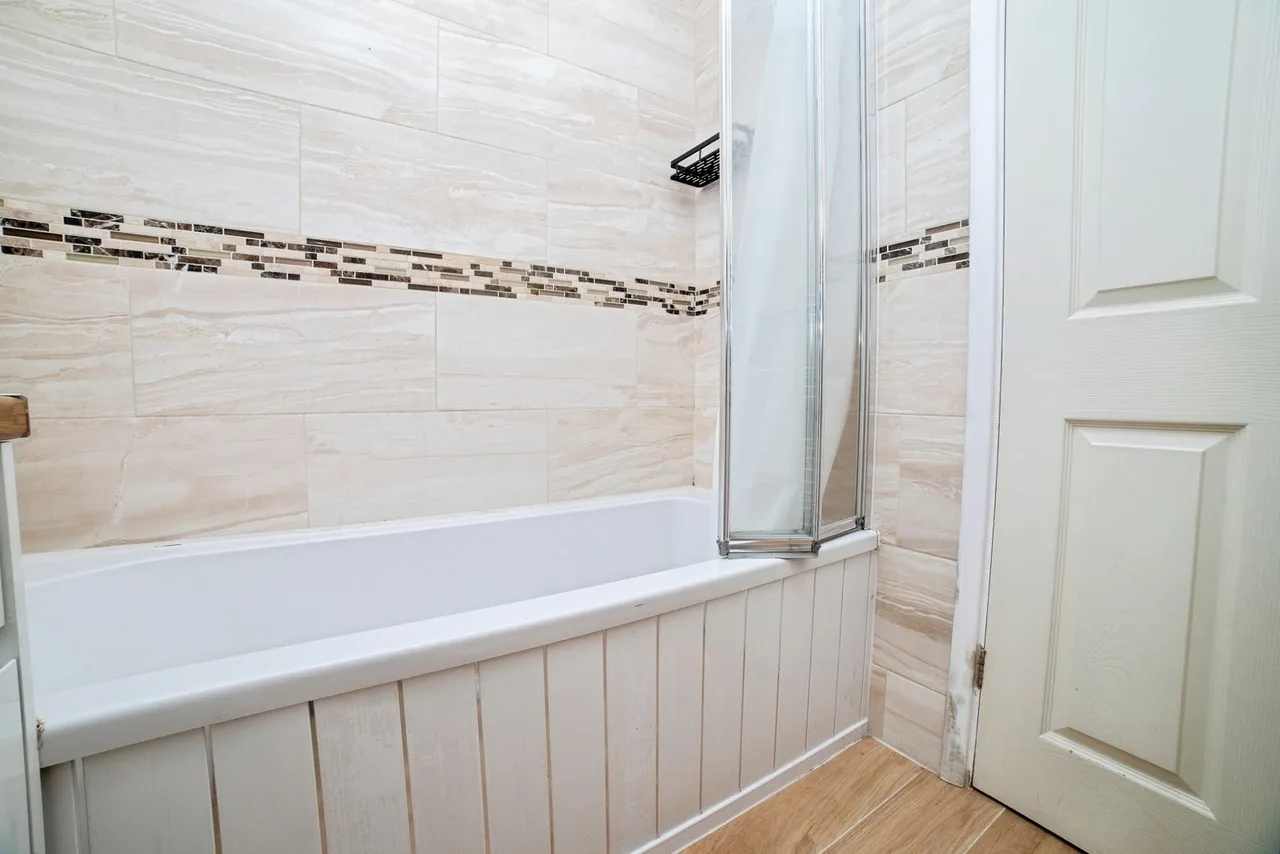 Carpenter Avenue, Mansfield, Nottinghamshire, NG19, photo 11