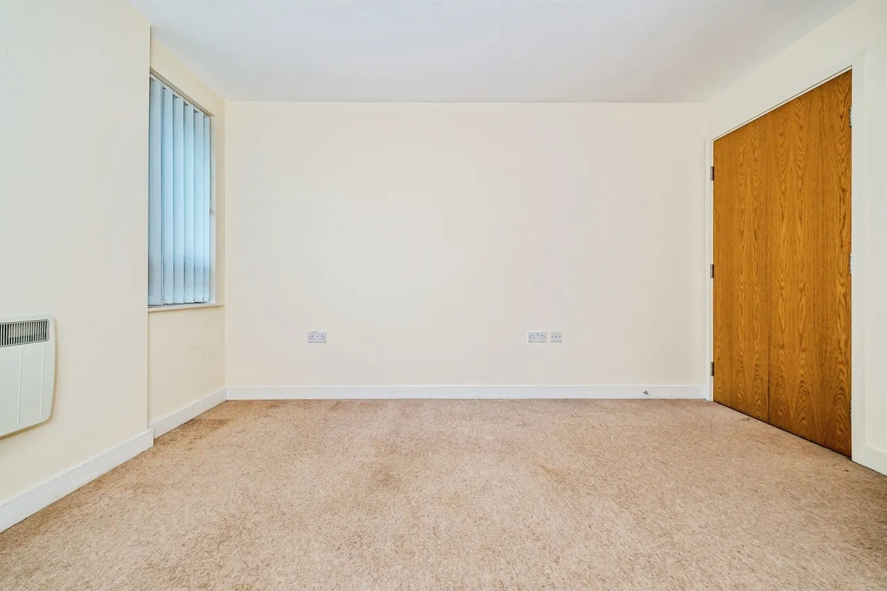 Denne Parade, Horsham, photo 10