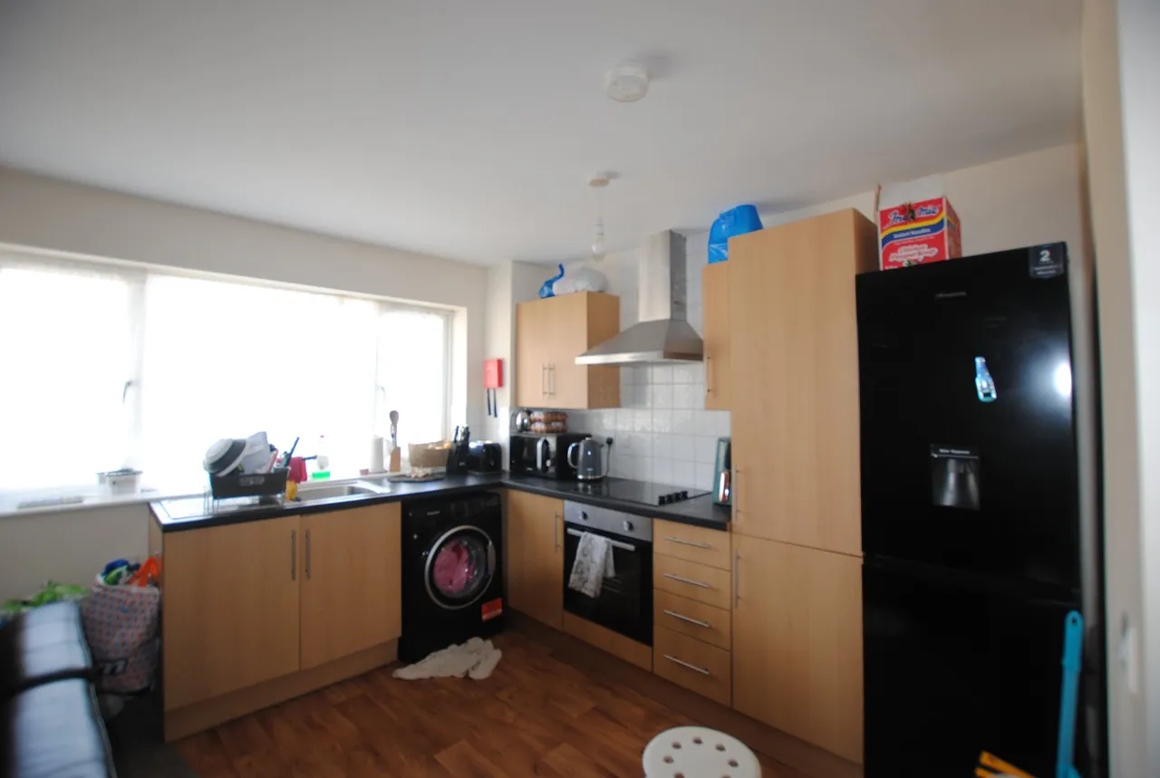 Milton Road, Gravesend, Kent, DA12 2PJ, photo 16