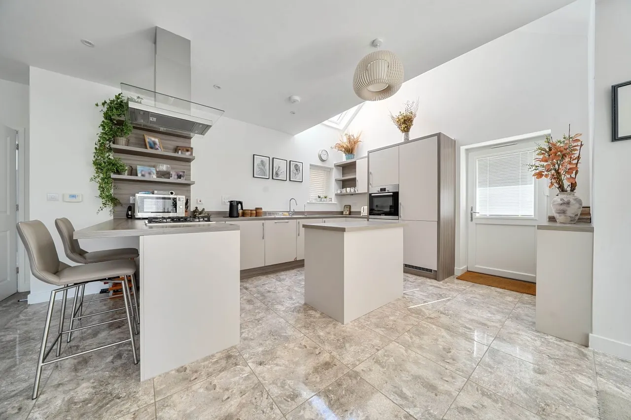 Oak Rise, Hawkinge, CT18, photo 6