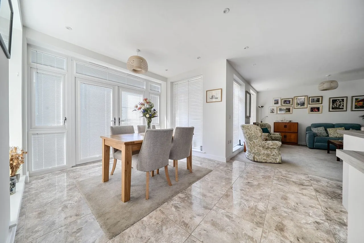 Oak Rise, Hawkinge, CT18, photo 8