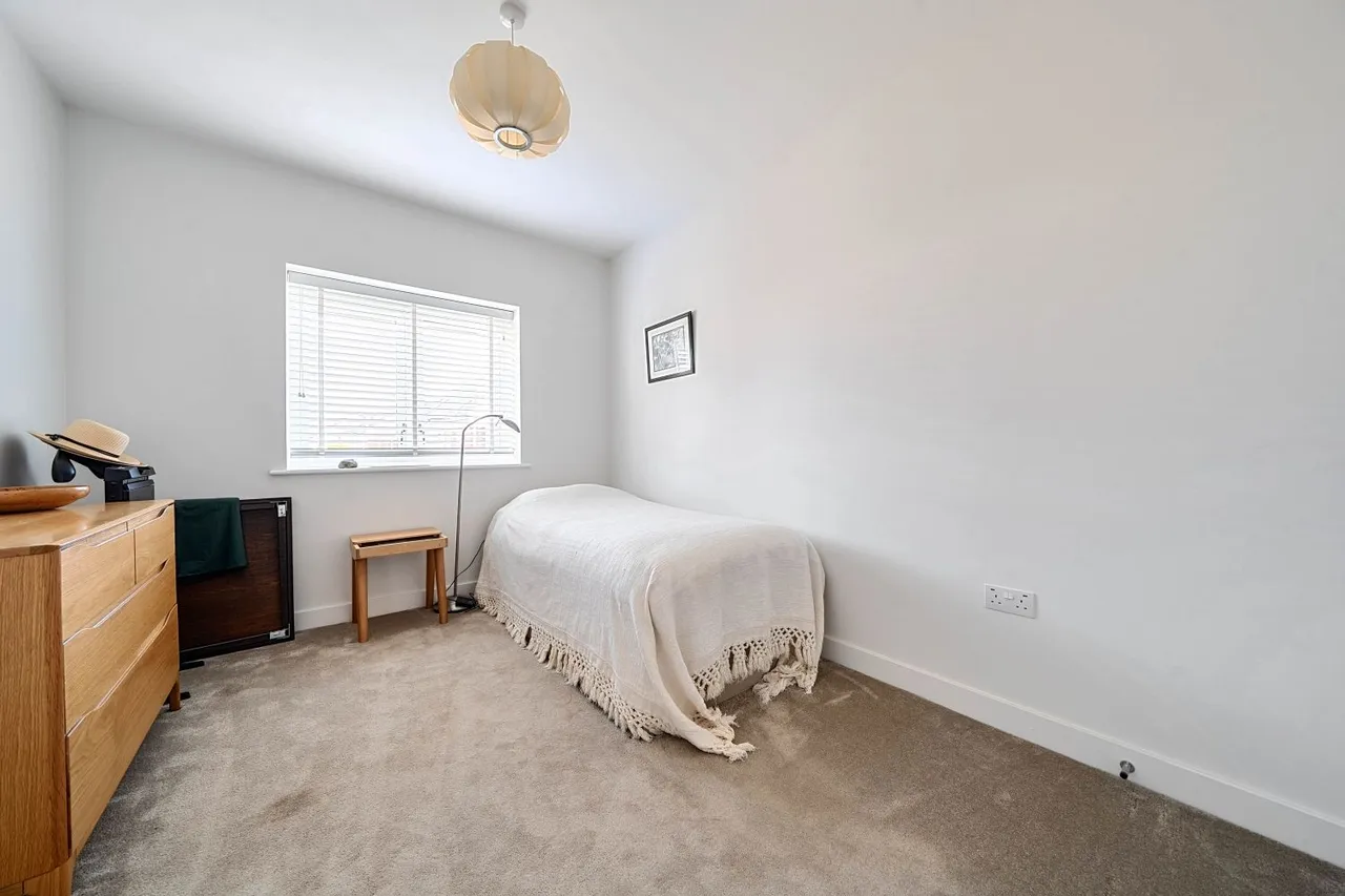 Oak Rise, Hawkinge, CT18, photo 11