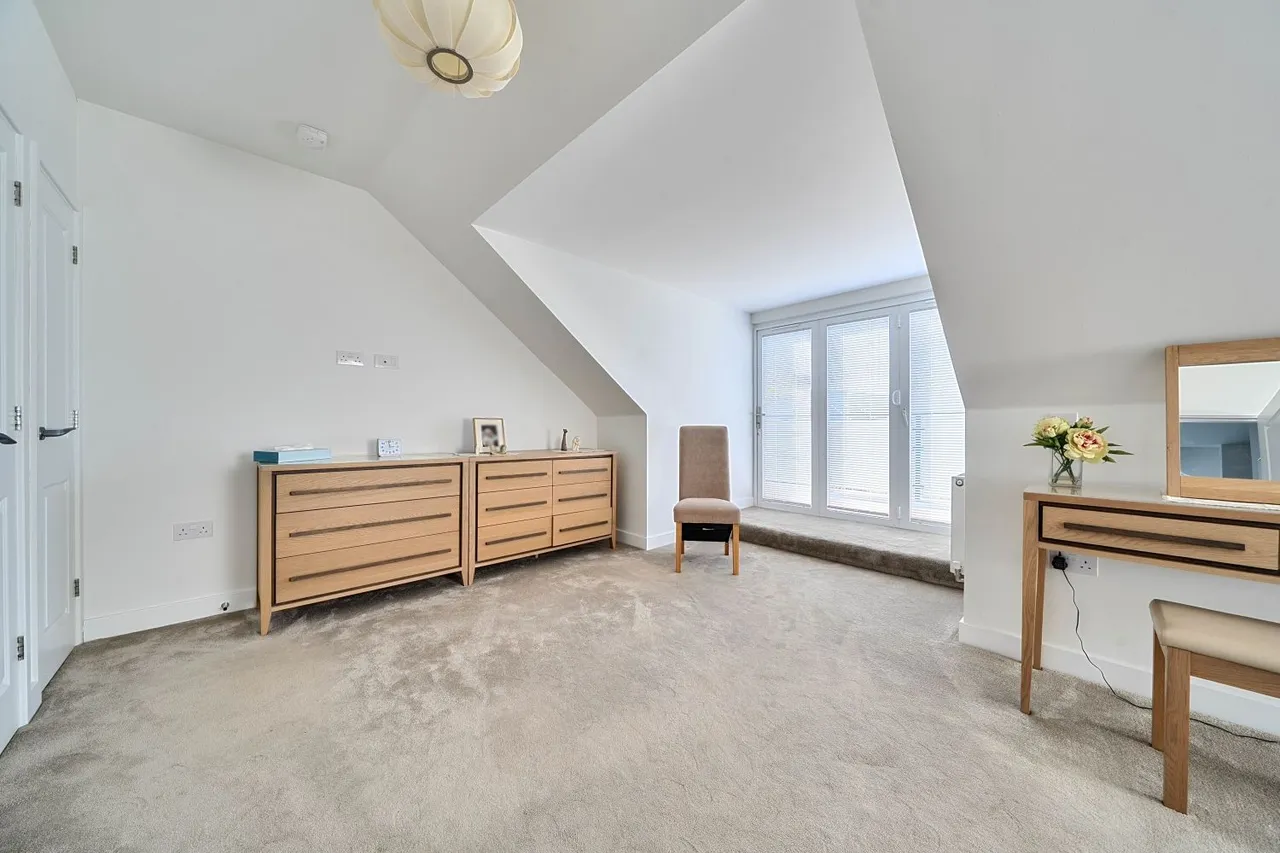 Oak Rise, Hawkinge, CT18, photo 16
