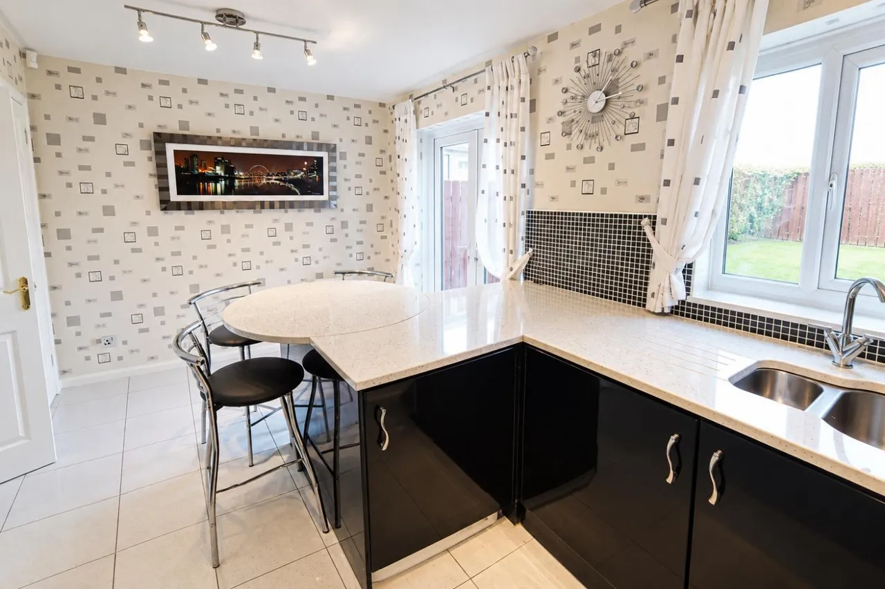 Brennan Close, Newcastle Upon Tyne, NE15, photo 6