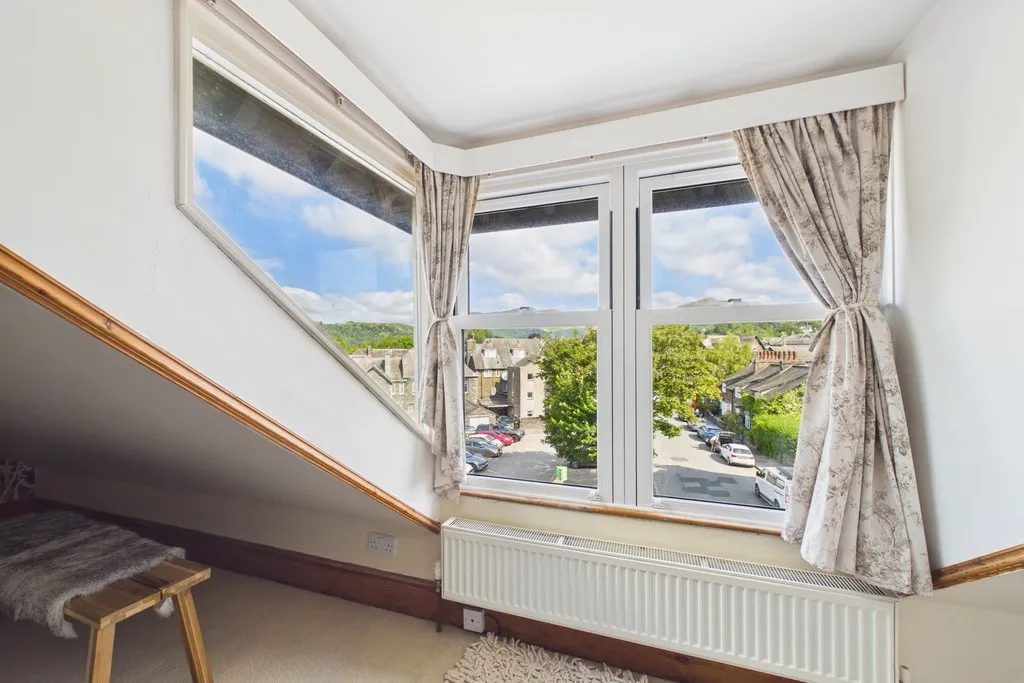 Kelsick Road, Ambleside, LA22, photo 11