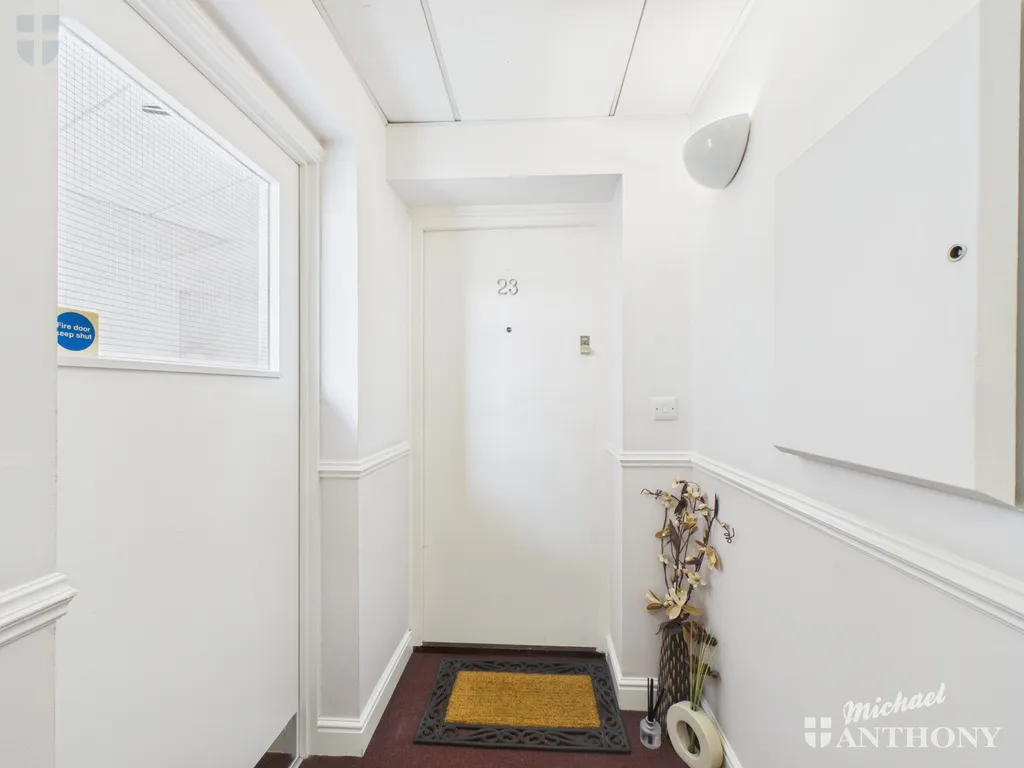 Florey Gardens, Aylesbury, HP20 1RW, photo 21