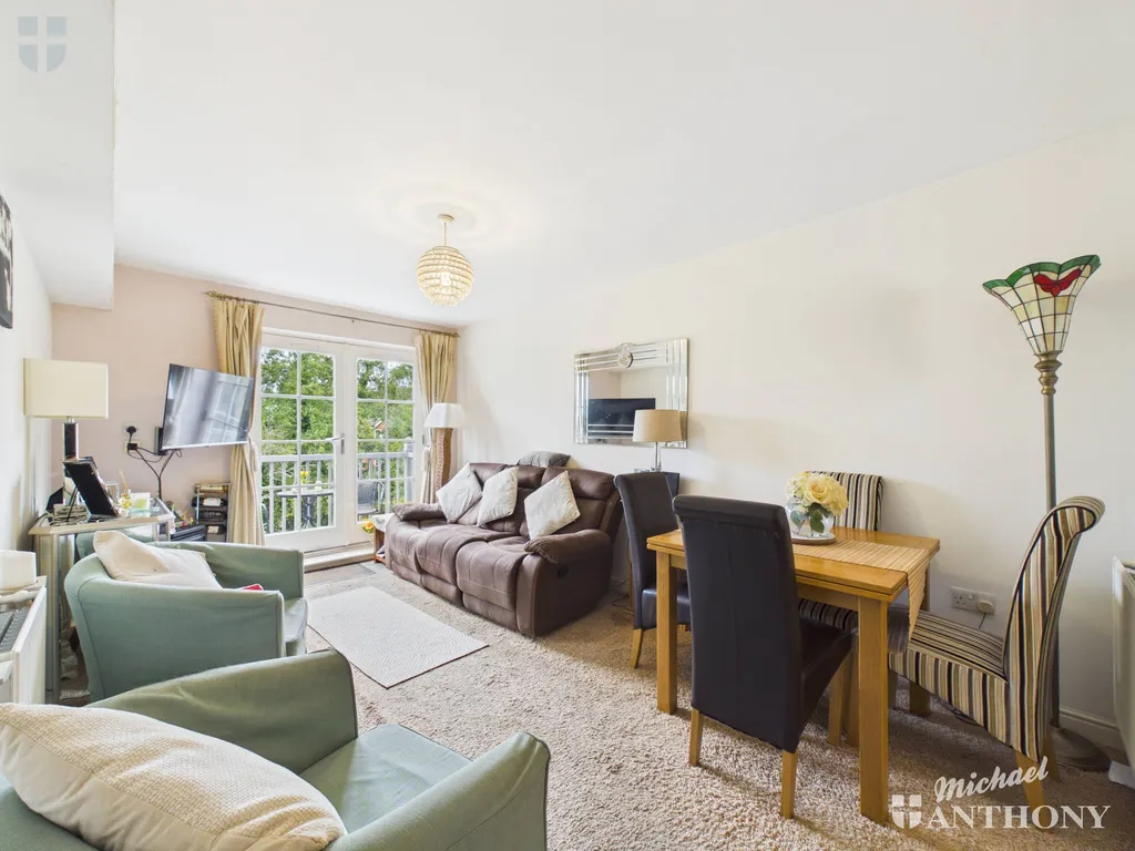 Florey Gardens, Aylesbury, HP20 1RW, photo 4