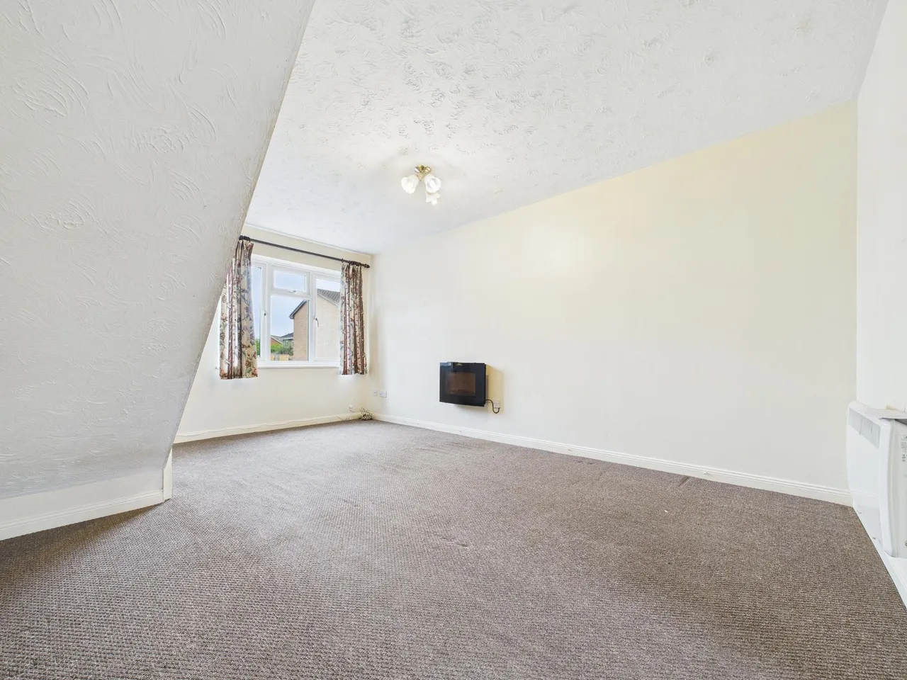 Fakenham Drive, Hereford, HR4, photo 4