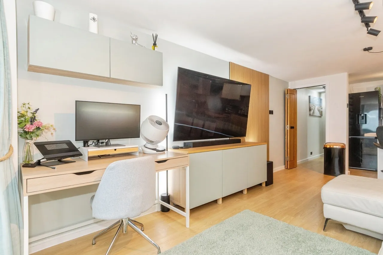 Fistral Crescent, Newquay, TR7, photo 13