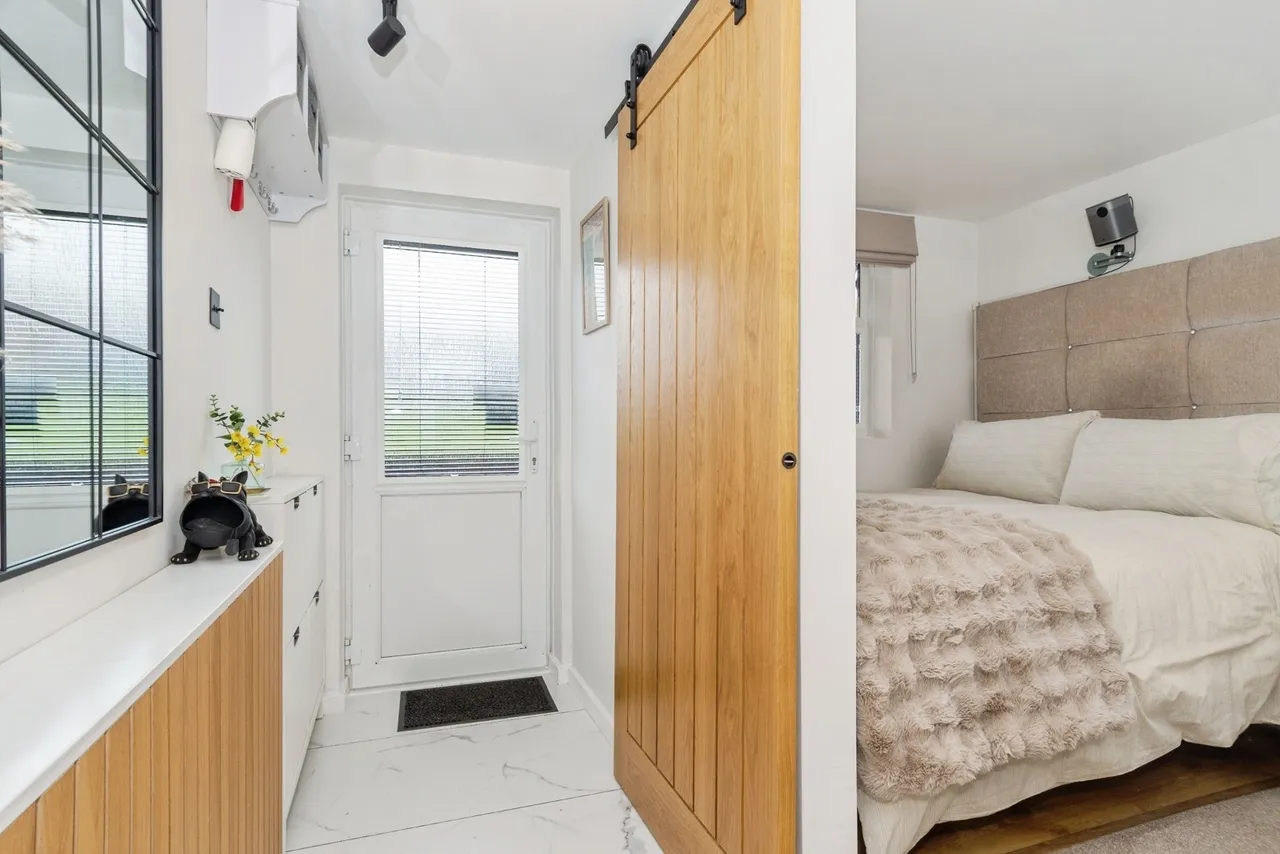 Fistral Crescent, Newquay, TR7, photo 11