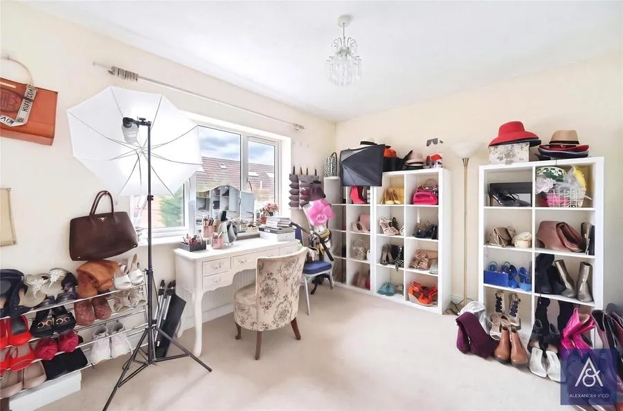 Radstone Road, Brackley, NN13, photo 10