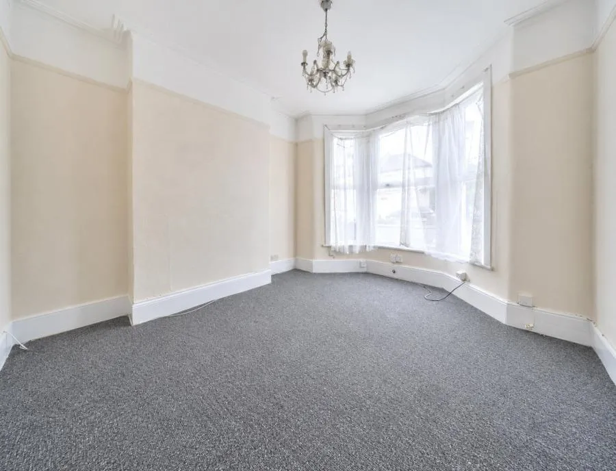 Grange Road, Ilford, IG1, photo 3